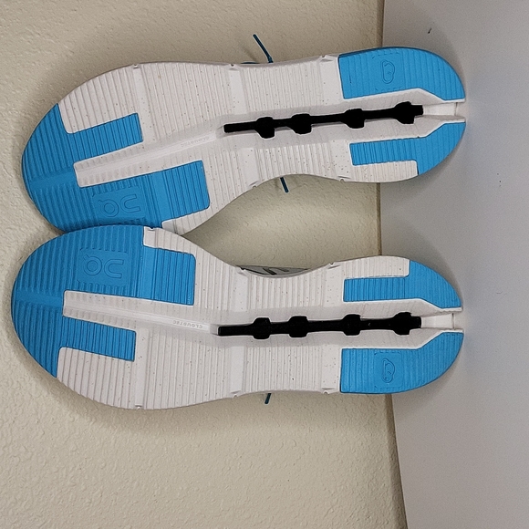 On Cloud CloudTec running shoes LIMITED EDITION - Picture 4 of 5